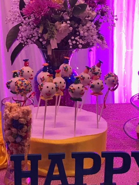 cake pops 8